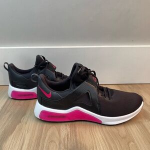 NIKE AIR Women’s Sneaker